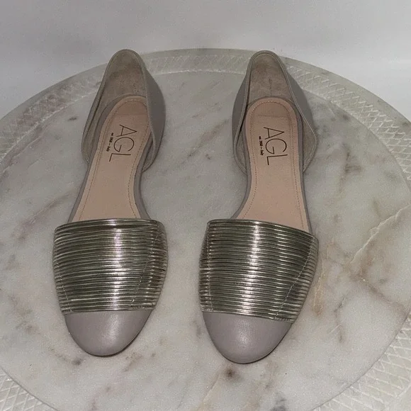 AGL Slip On Flats Leather Nude Beige Made In Italy NEW Women's EU 37 US 7 - Picture 2 of 8